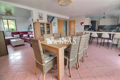 Maison contemporaine - 154 m² - 5 pièces