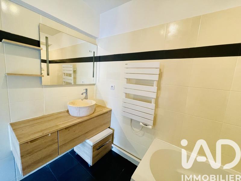 Appartement - 79 m² - 3 pièces