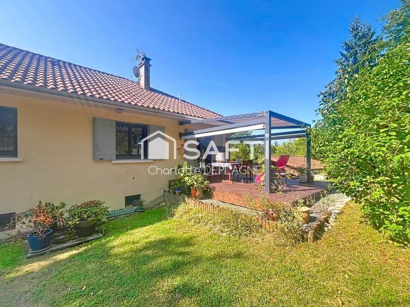 Maison - 207 m² - 9 pièces