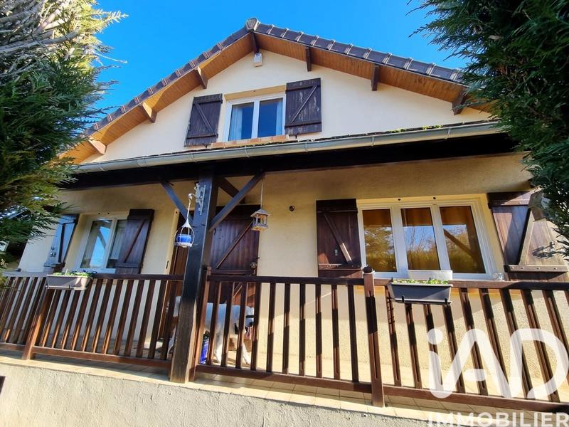 Maison - 120 m² - 5 pièces