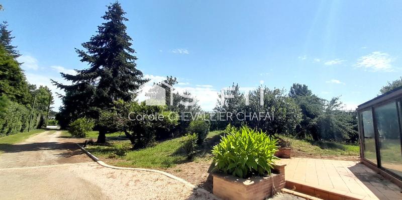 Maison - 235 m² - 11 pièces