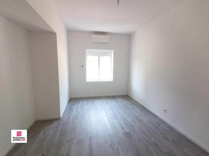 Maison - 280 m² - 11 pièces