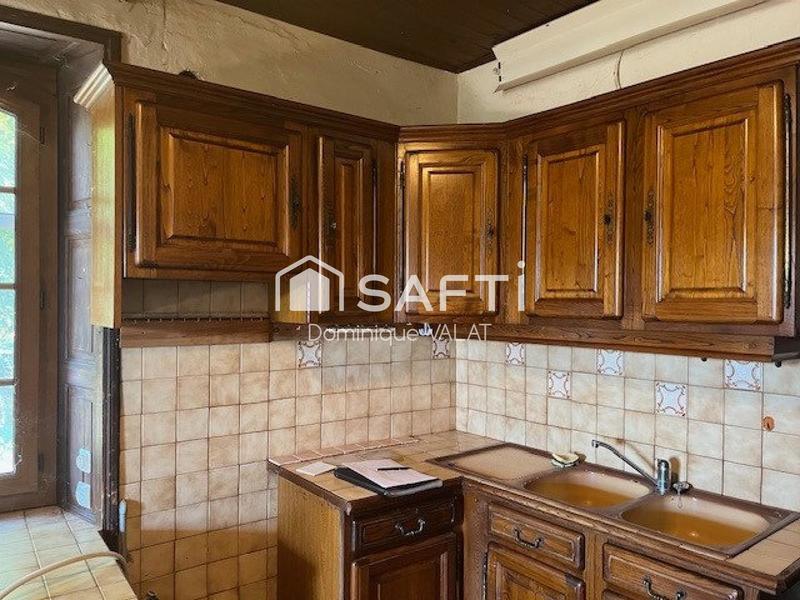 Maison - 282 m² - 10 pièces