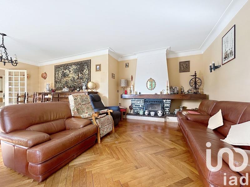 Maison - 157 m² - 7 pièces