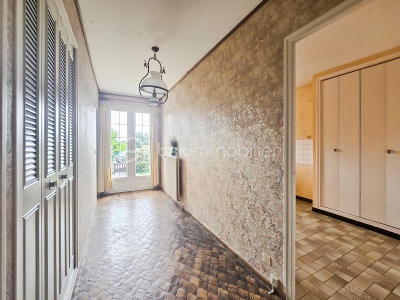 Maison - 95 m² - 6 pièces