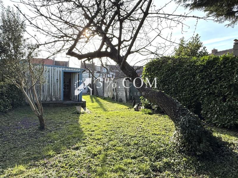 Maison - 95 m² - 4 pièces