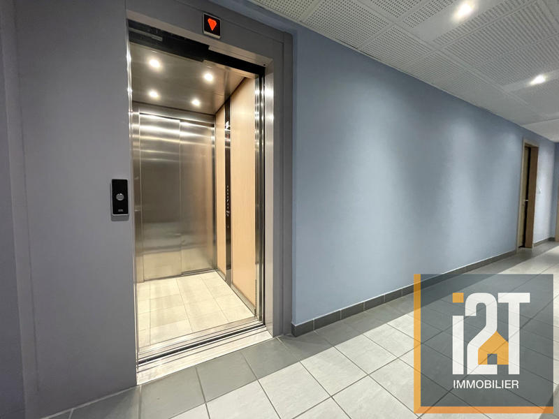 Appartement - 122 m² - 4 pièces