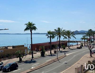 Appartement - 93 m² - 3 pièces