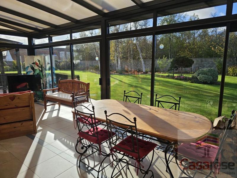 Propriété - 292 m² - 6 pièces