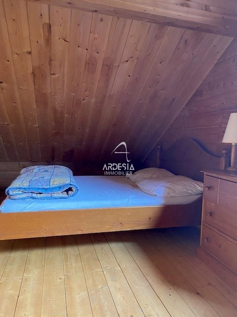 Châlet - 178 m² - 12 pièces