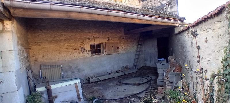 Maison ancienne - 225 m² - 3 pièces