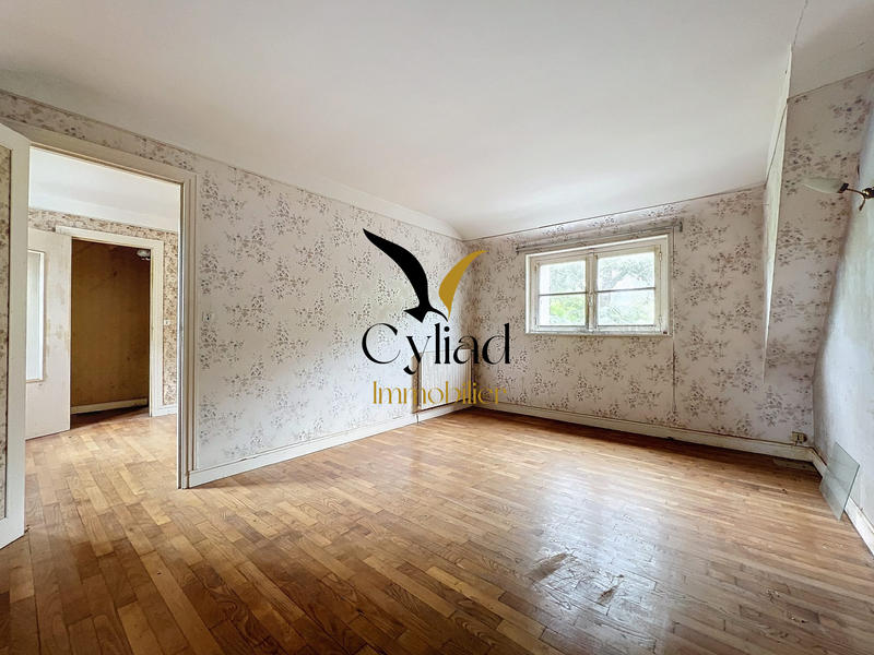 Maison ancienne - 180 m² - 4 pièces