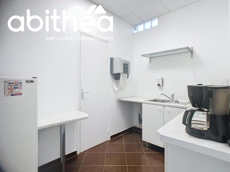 Local commercial - 175 m²