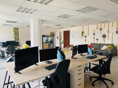 Bureau - 197 m² - 4 pièces