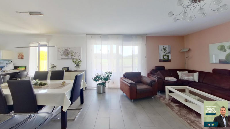 Maison - 260 m² - 6 pièces