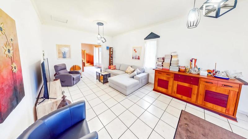 Maison - 87 m² - 4 pièces