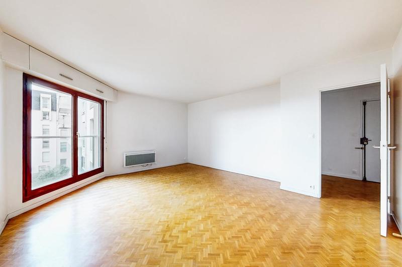 Appartement - 90 m² - 4 pièces