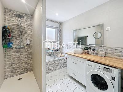 Maison - 130 m² - 6 pièces