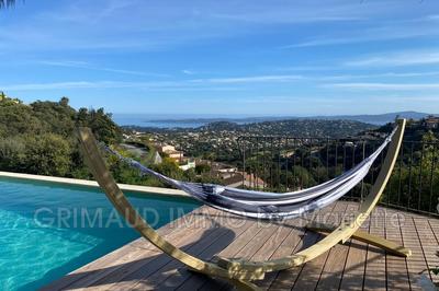 Villa - 302 m² - 7 pièces