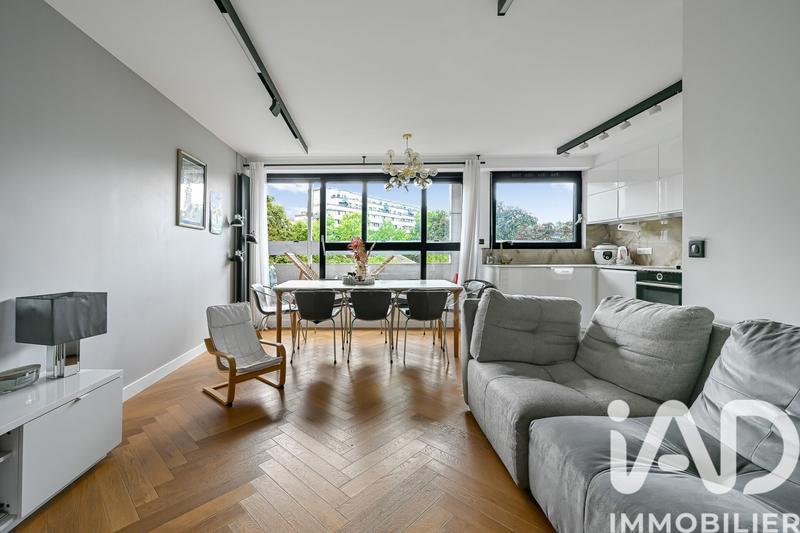 Appartement - 100 m² - 4 pièces