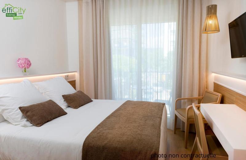 Bureau - 1 100 m² - 13 pièces