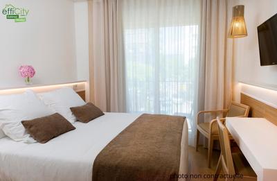 Bureau - 1 100 m² - 13 pièces