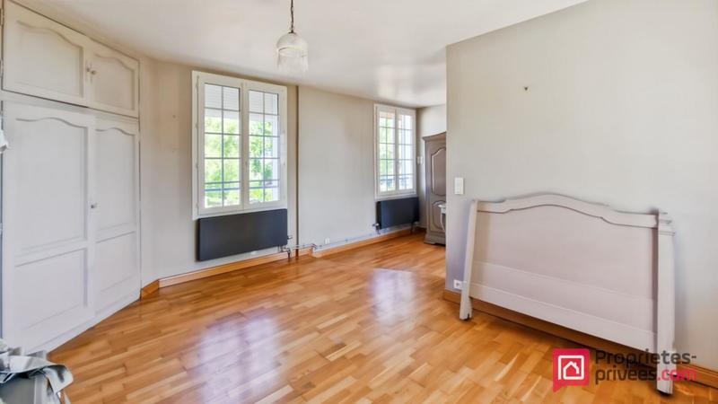 Maison - 139 m² - 5 pièces