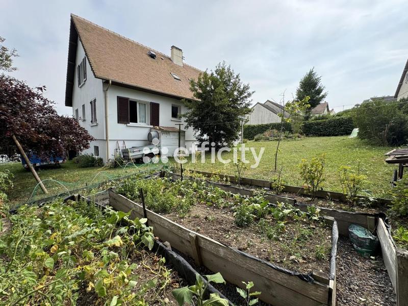 Pavillon - 157 m² - 8 pièces