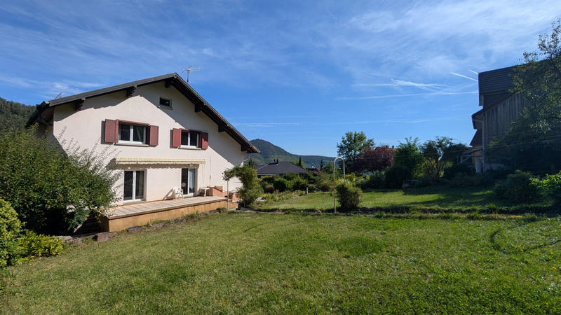 Maison - 177 m² - 7 pièces