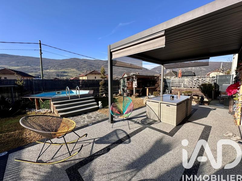 Maison - 109 m² - 4 pièces