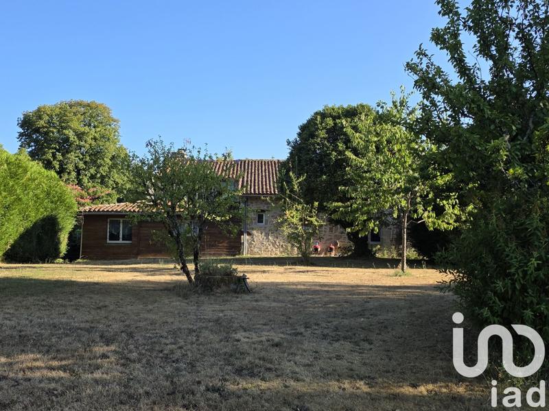 Maison - 203 m² - 6 pièces