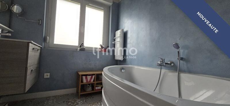 Maison - 98 m² - 5 pièces