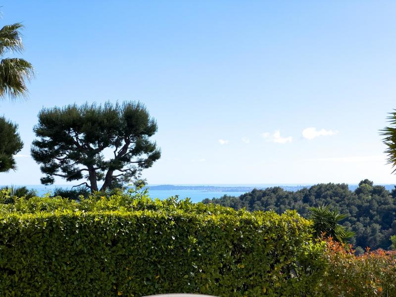 Villa - 195 m² - 6 pièces