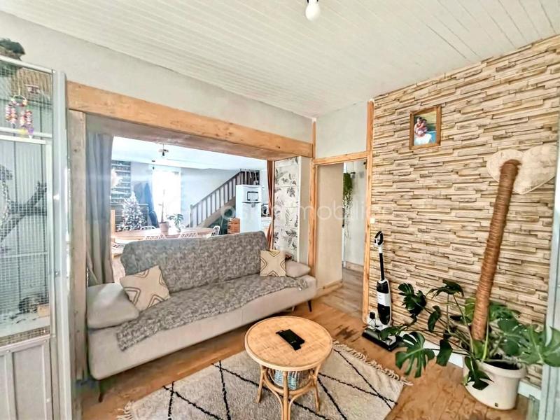 Maison en pierre - 230 m² - 9 pièces