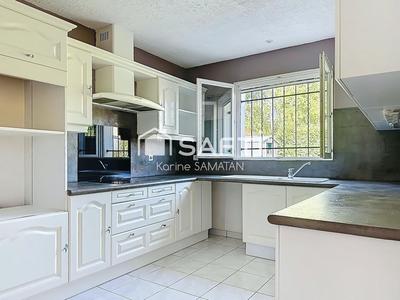 Maison - 105 m² - 4 pièces