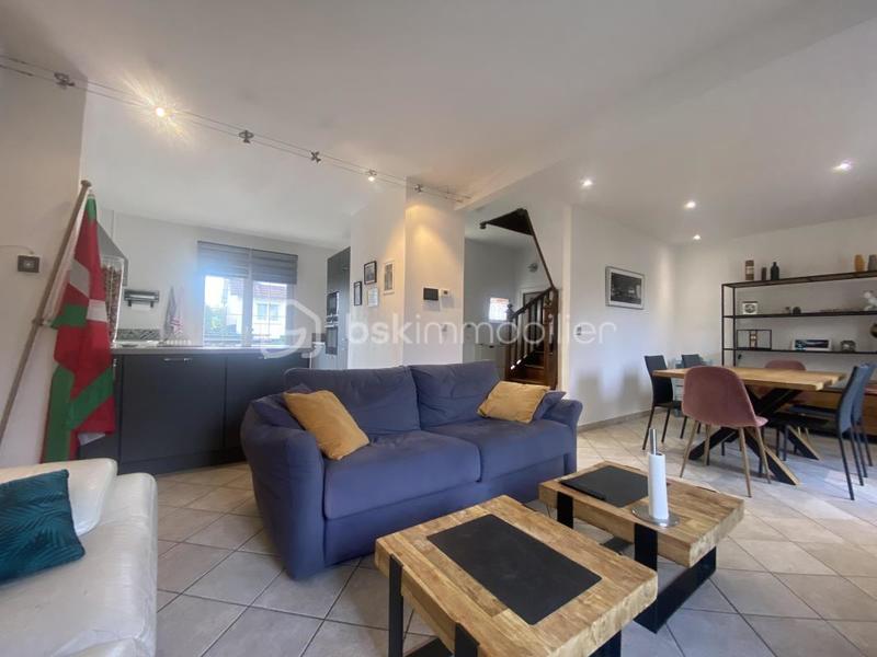 Maison en pierre - 90 m² - 5 pièces