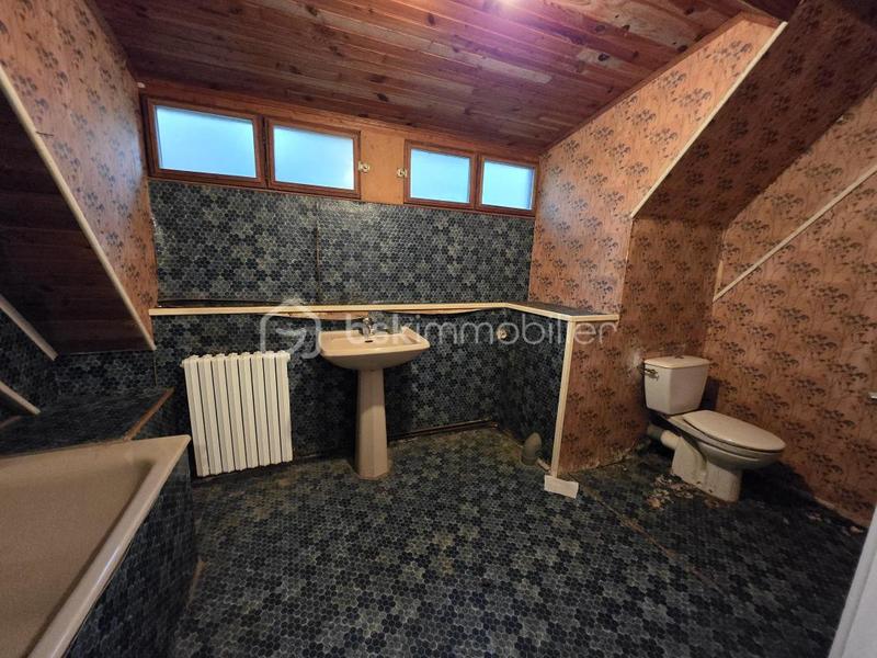 Pavillon - 261 m² - 10 pièces