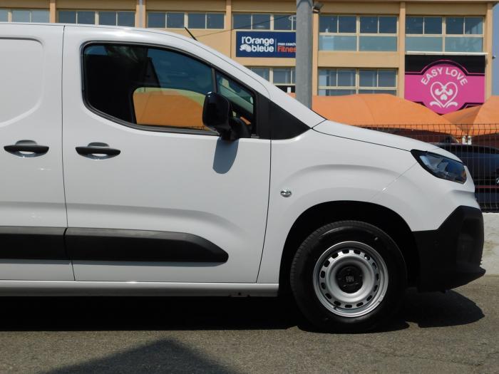 Fiat Doblo Fg m 650kg Bluehdi 100ch s&amp;S Pack Premium Connect
