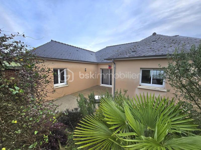 Pavillon - 120 m² - 5 pièces