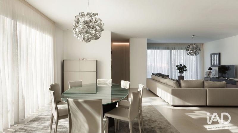 Appartement - 145 m² - 5 pièces