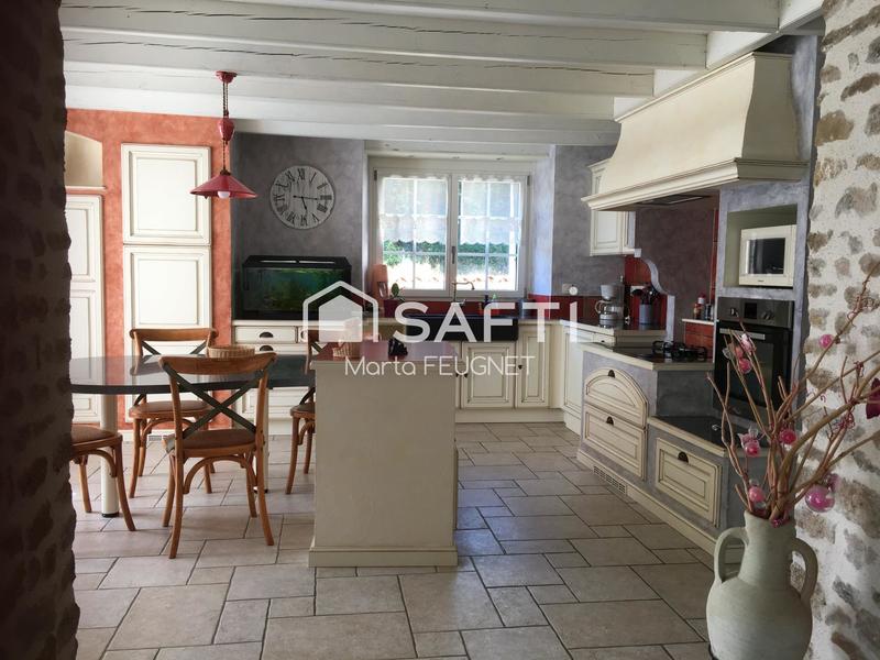 Maison - 142 m² - 6 pièces