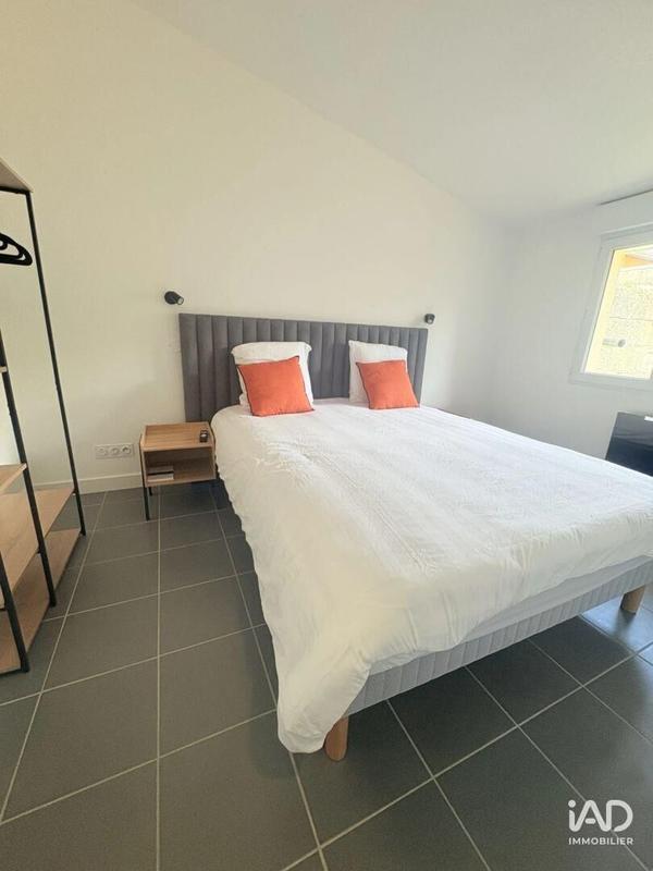 Local commercial - 240 m²