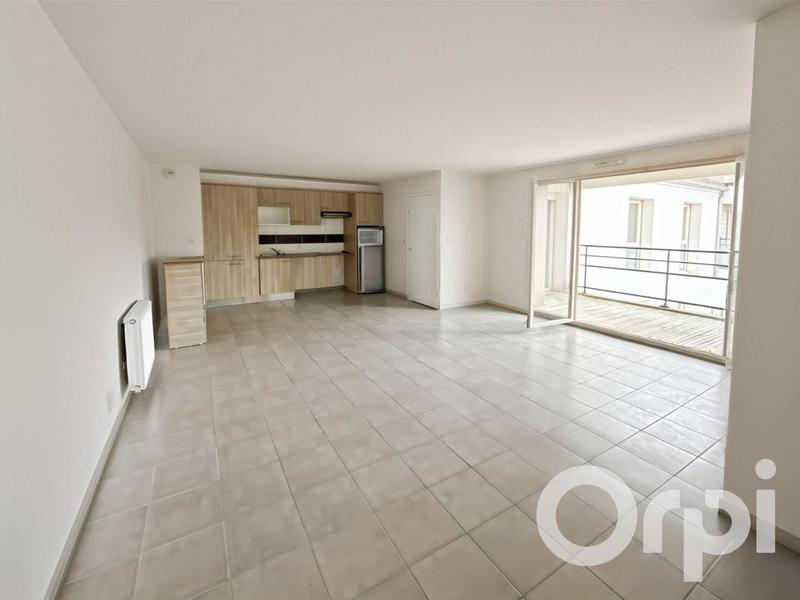 Appartement - 84 m² - 4 pièces