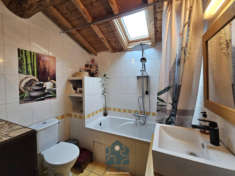 Maison - 200 m² - 5 pièces