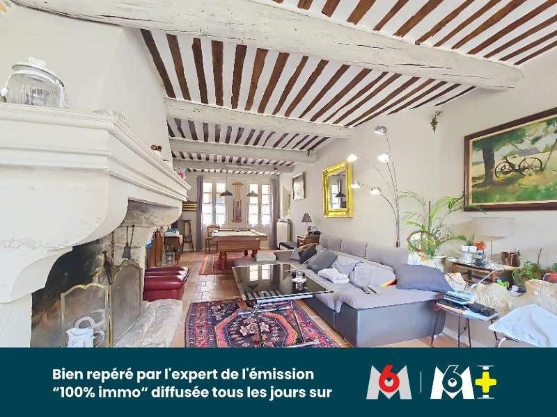 Maison - 284 m² - 10 pièces