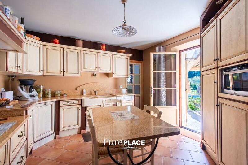 Mas - 186 m² - 9 pièces