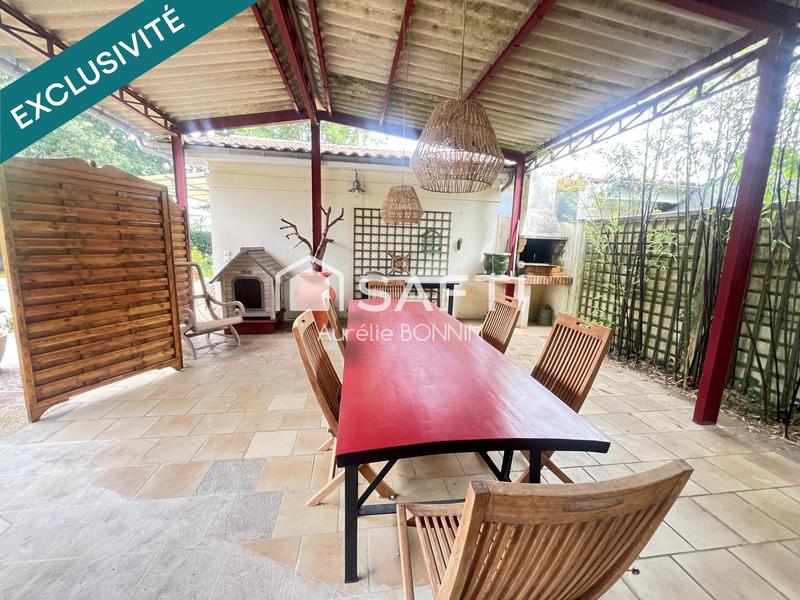 Maison - 157 m² - 9 pièces