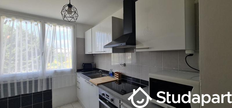 Chambre - 14 m² - 1 pièce