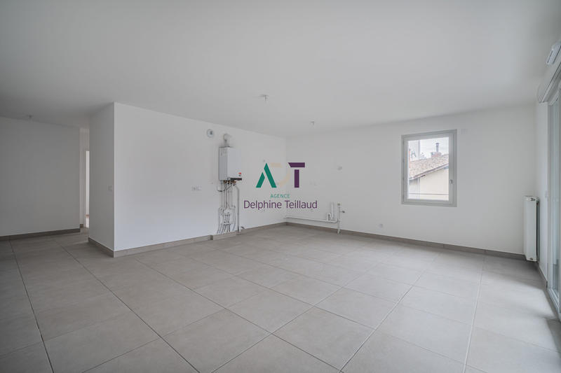 Appartement - 84 m² - 4 pièces