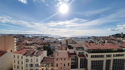 Appartement - 124 m² - 4 pièces